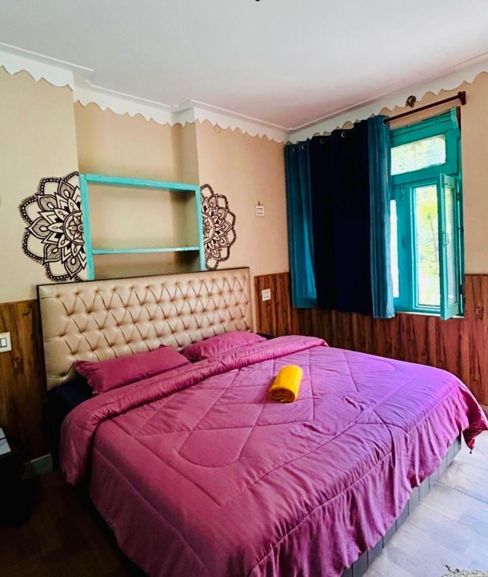 Hostel 360 Degree, Jibhi Exteriör bild